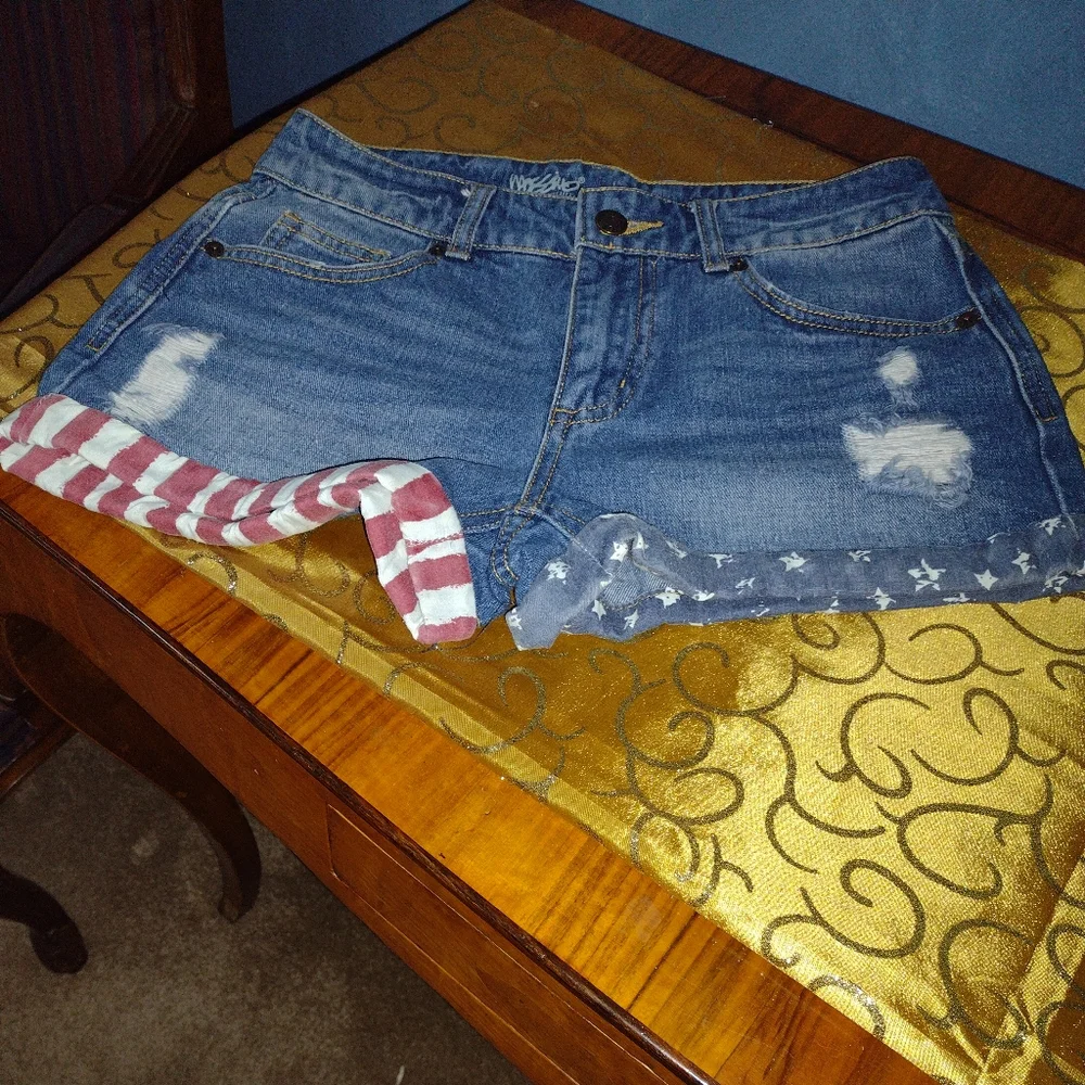 Massimo High Rise Shorty Short - Picture 1 of 8